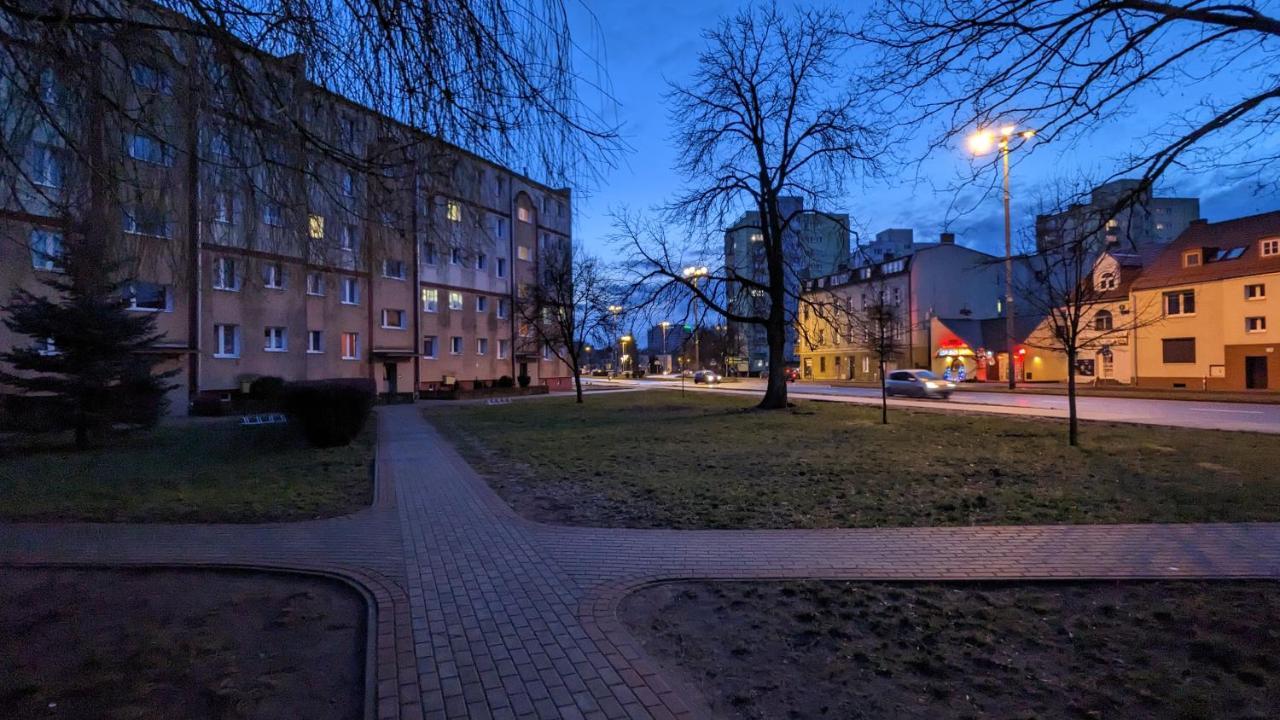 4 Pokoje, Oddzielne Biuro Do Pracy, Kominek, Klimatyzacja, Idealne Dla Rodzin Z Dziecmi, Przy Parku Na Wyspie 皮拉 外观 照片